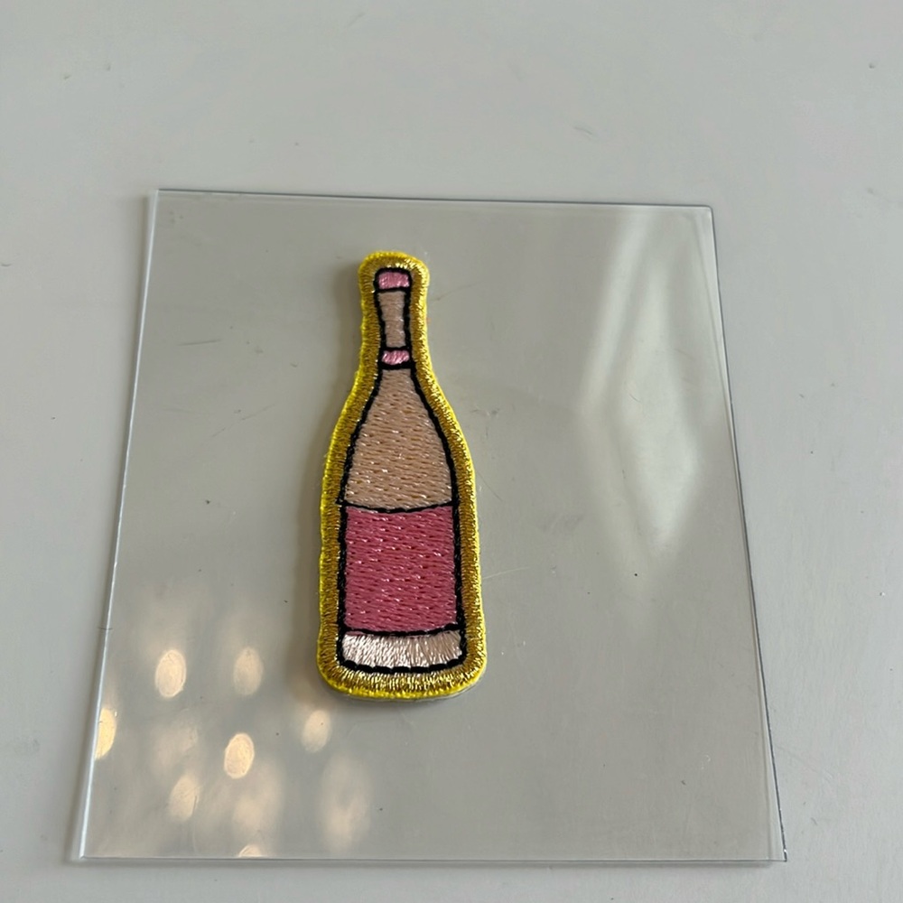 Stoney Clover Lane Rose wine champagne patch